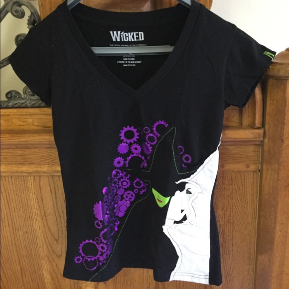 Wicked Wear Top❤️ - Picture 1 of 3
